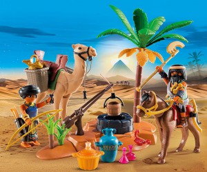 Das Lager der Grabräuber ist einer der acht verfügbaren Ergänzungsartikel. Foto: djd/Playmobil